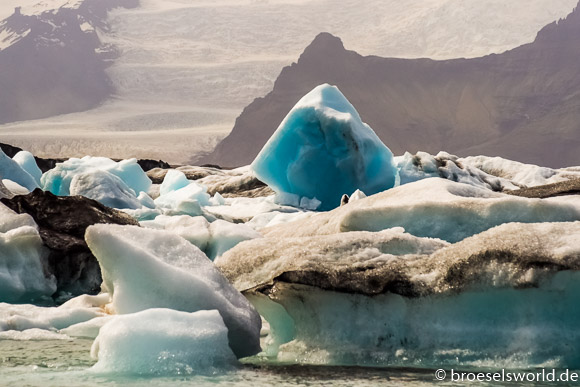 Eisberge in Joekulsarlon, Island