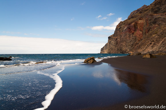 Schwarzer Strand auf Gomera, Kanarische Inseln