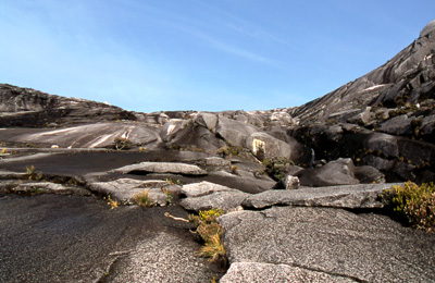 Across stones only for the last two kilometers...