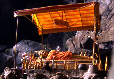 Temple inside Tham Phu Kham Cave